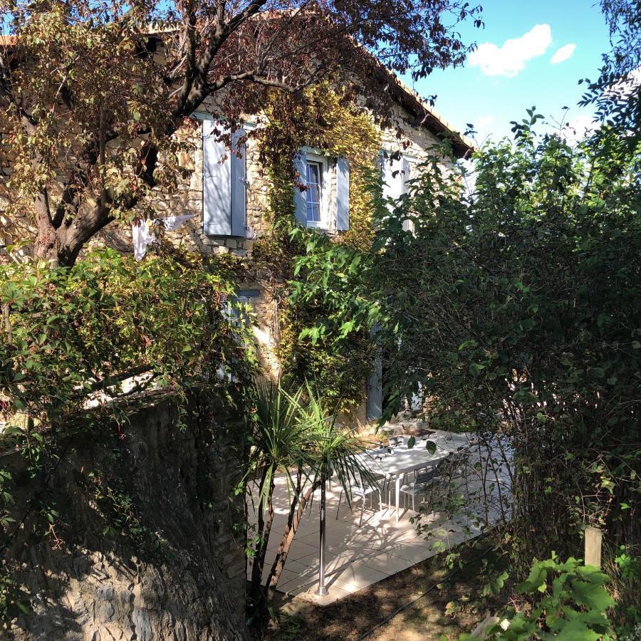 Le Mas Des Oliviers Nimes Bagian luar foto